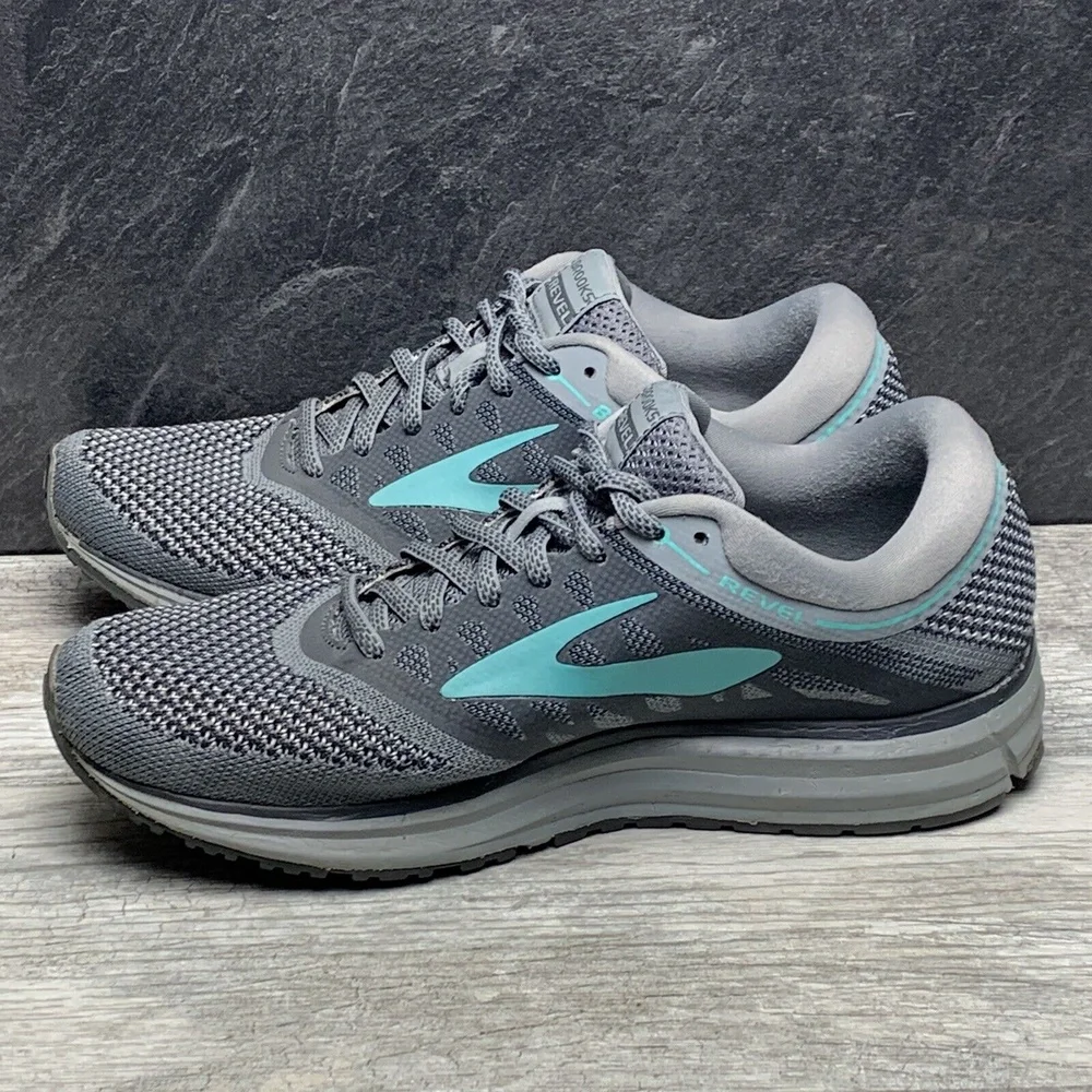 Brooks women revel